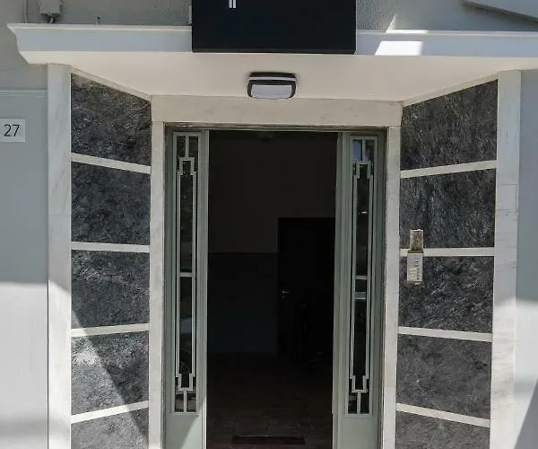 Apt.27-102 *
